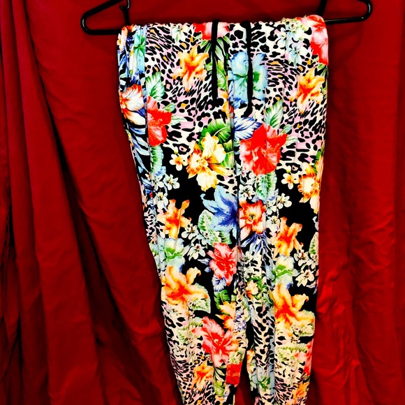 PinKFriday  exoticPinkPrint - Picture 2 of 2